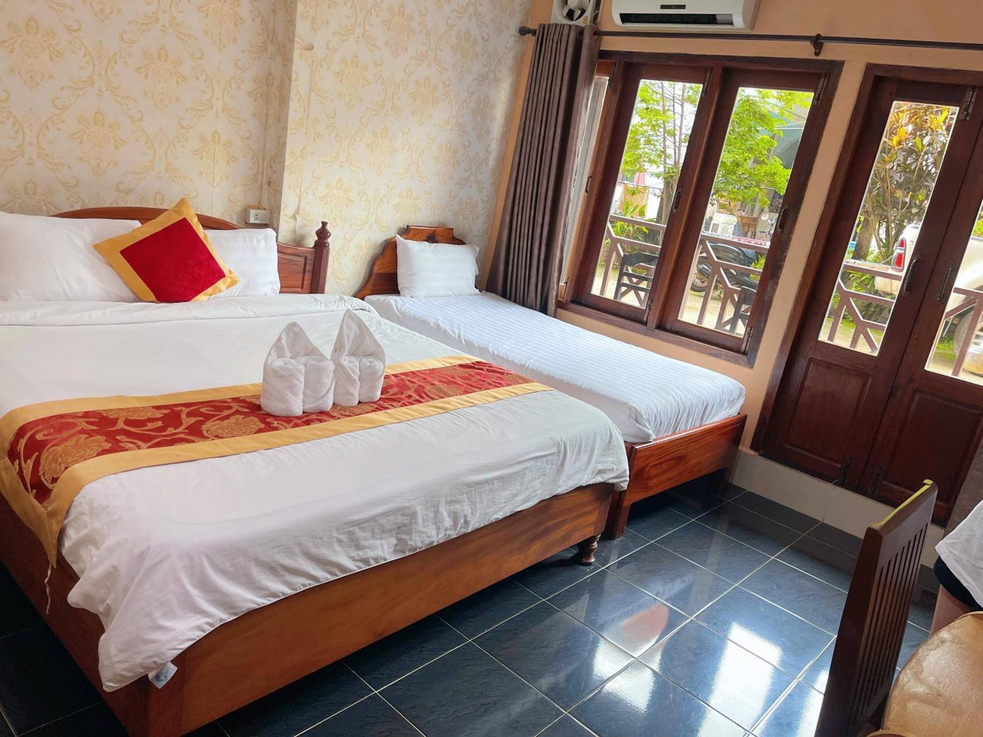 Vangvieng Sisavang Mountain View Hotel Vang Vieng Eksteriør bilde