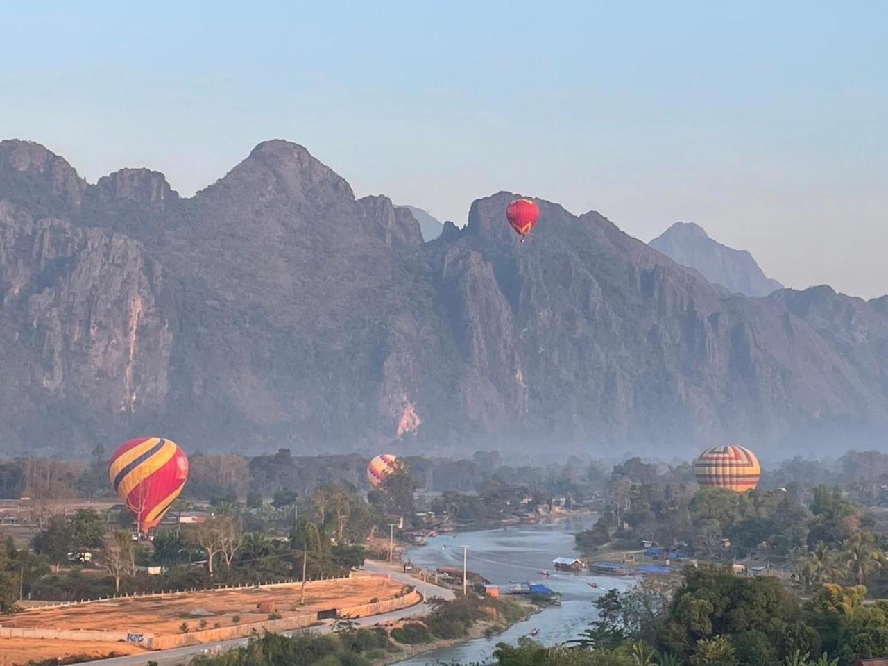 Vangvieng Sisavang Mountain View Hotel Vang Vieng Eksteriør bilde